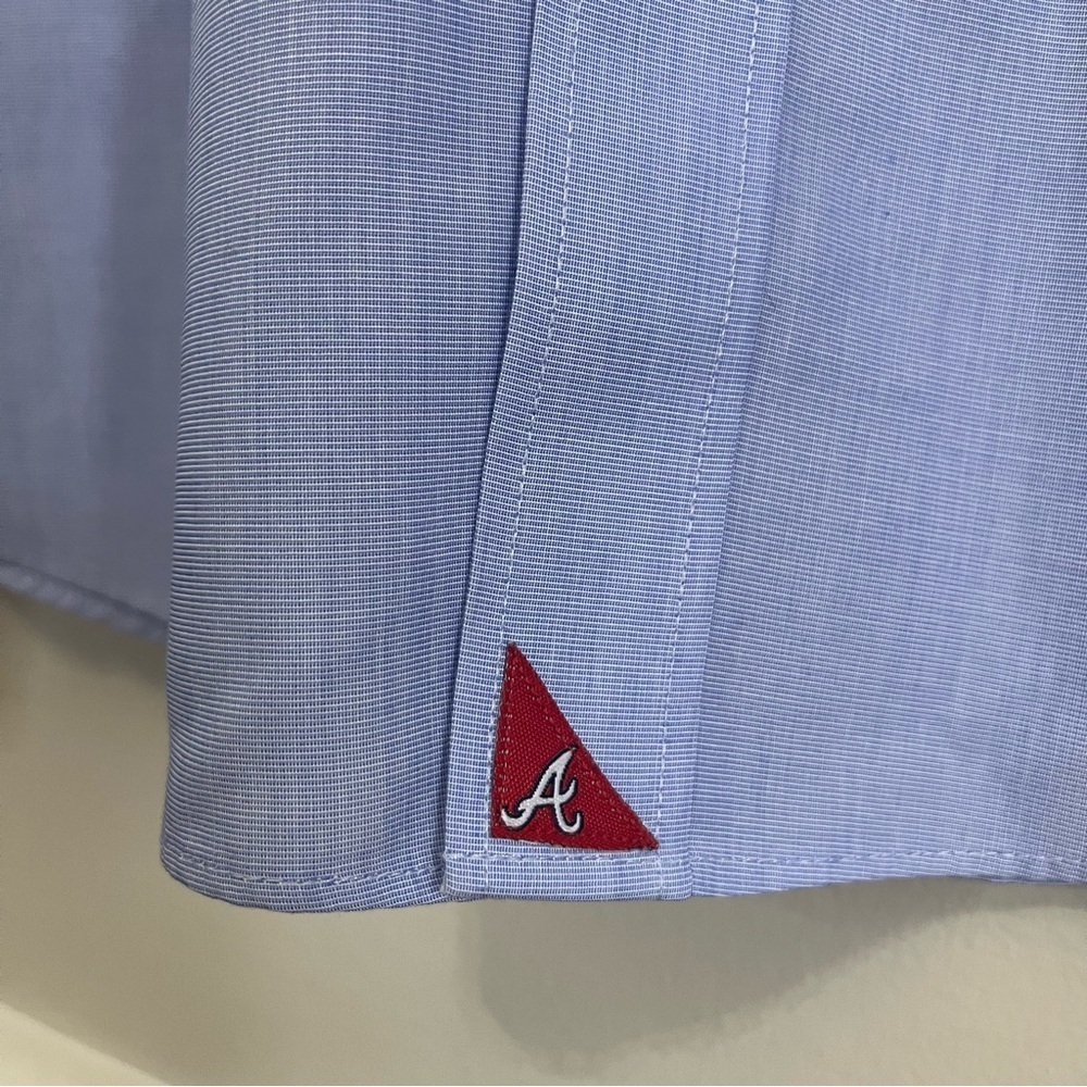 🌟 UNTUCKit Atlanta Braves Button Down Shirt – Men’s XL ⚾ Classic | Baseball - Picture 2 of 12